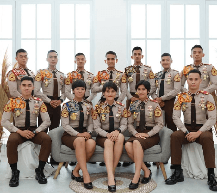 Taruna AKPOL sedang mengikuti pelatihan atau upacara