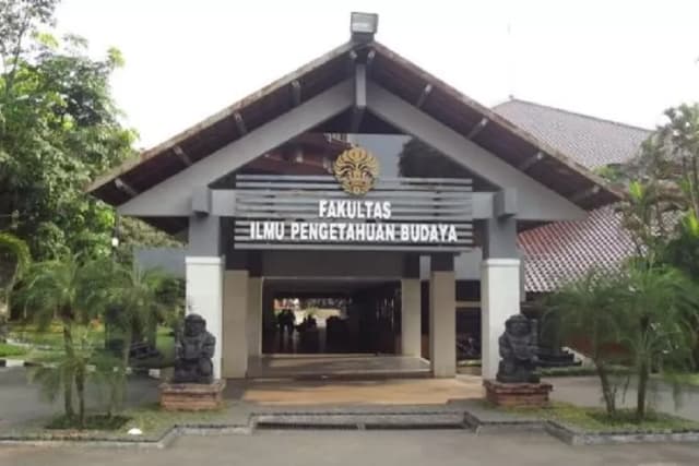 Gedung Fakultas Ilmu Budaya (FIB)